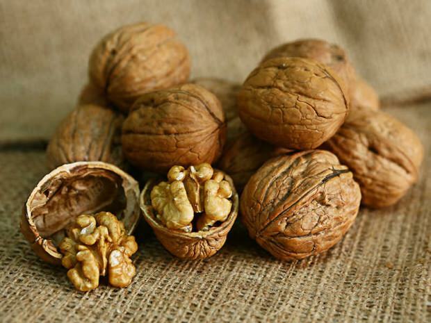 skořápkové ořechy