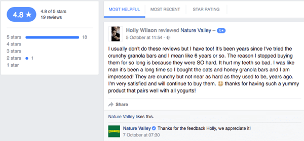 Zákazník z Nature Valley zanechává na stránce společnosti na Facebooku recenzi zákazníka.