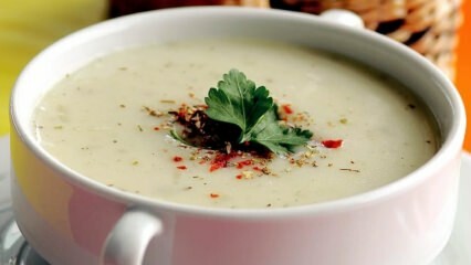 Jak vyrobit polévku Lebeniye ve stylu Antap?