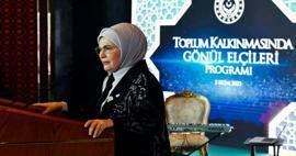 Emine Erdoğan je v Programu dobrovolných ambasadorů v komunitním rozvoji!