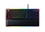 Herní klávesnice Razer Huntsman Elite: Rychlé přepínače klávesnice - Lineární optické přepínače - Chroma RGB osvětlení - Magnetická plyšová opěrka zápěstí - Speciální klávesy a číselník pro média - Klasická černá