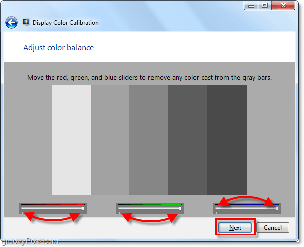 použijte posuvníky, abyste dostali Windows 7 do nuetrového šedého stavu, což může být obtížné