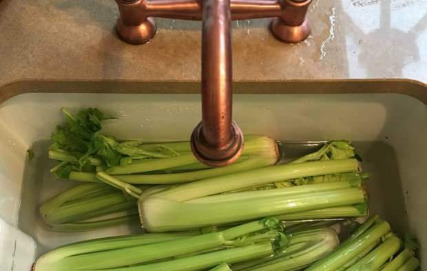 Jak čistit celer