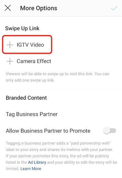 možnosti nabídky instagram pro přidání odkazu přejetím nahoru se zvýrazněnou možností videa IGTV