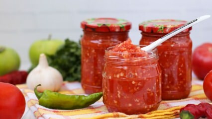 Jak vyrobit konzervovaná rajčata doma? Recept na konzervy v menším rozsahu