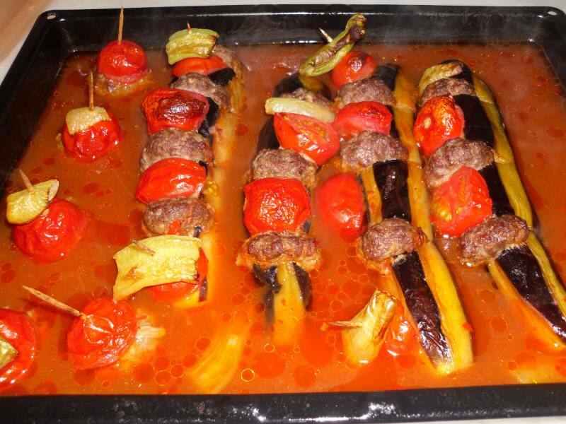 Co je to kebab? Jak se vyrábí kazanský kebab? Triky kazanského kebabu ...