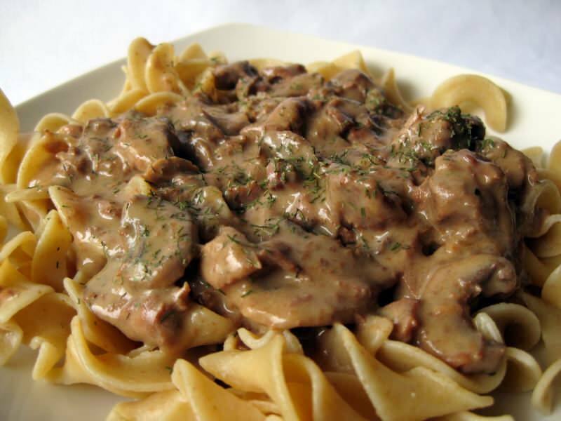 Co je hovězí Stroganoff a jak udělat hovězí Stroganoff? Hovězí přísady Stroganoff