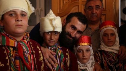 Vzkříšení Ertuğrulův Abdurrahman Alp šel do Sýrie