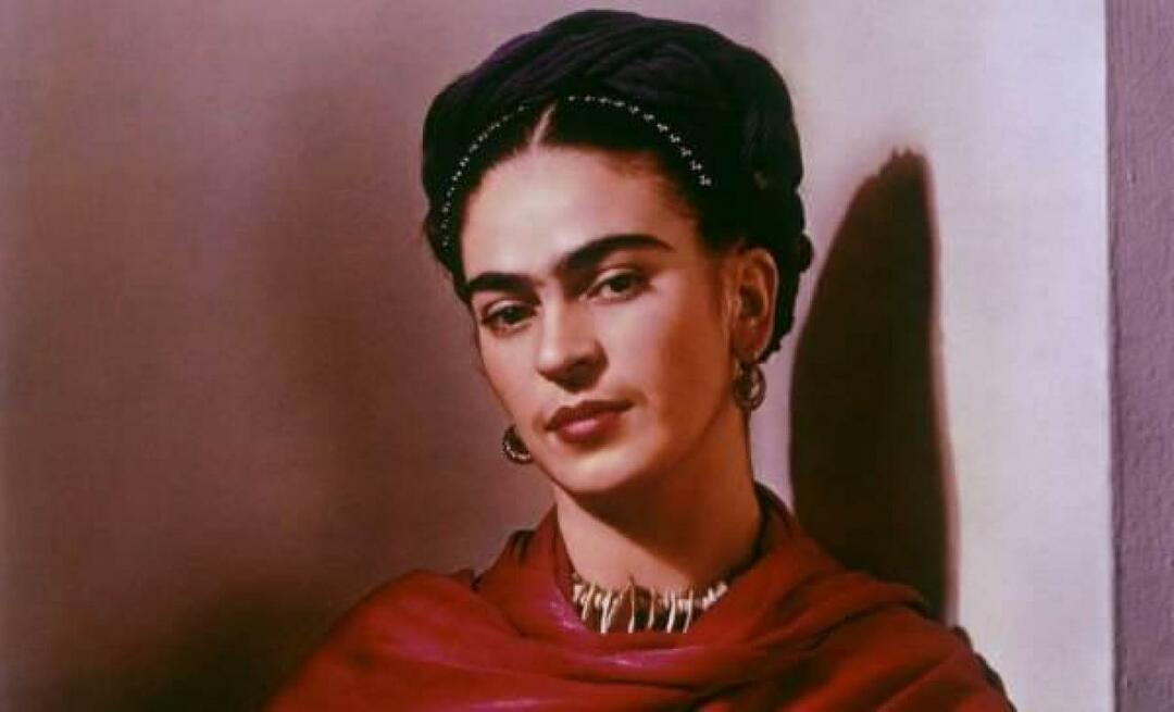 Frida Kahlo si svůj autoportrét nenechala líbit a zahodila ho! Prodáno v aukci za rekordní cenu