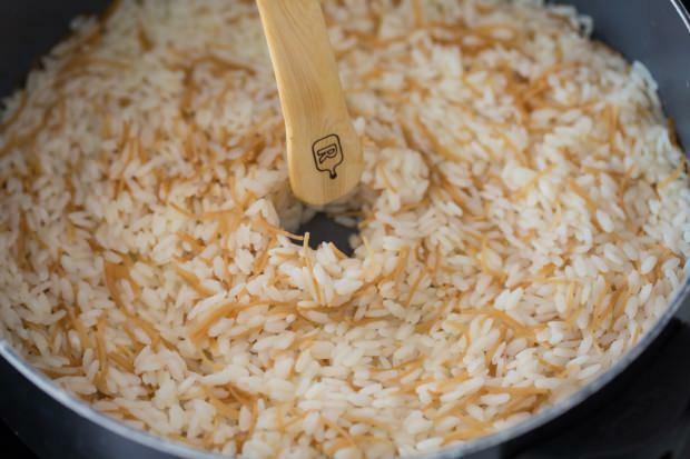 recept na máslovou rýži