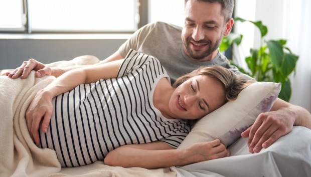 Jak by měl být vztah během těhotenství? Kolik měsíců mohu mít během těhotenství vztah?
