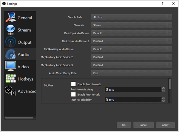 Dialogové okno Nastavení OBS Studio obsahuje možnosti na kartě Zvuk pro nastavení zdroje zvuku. Chcete se ujistit, že zdrojem zvuku je vámi vybraný mikrofon, a nikoli vestavěný počítač nebo mikrofon fotoaparátu.
