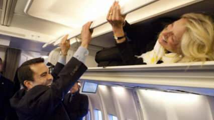 1. dubna vtip Jill Bidenové novinářům v letadle!