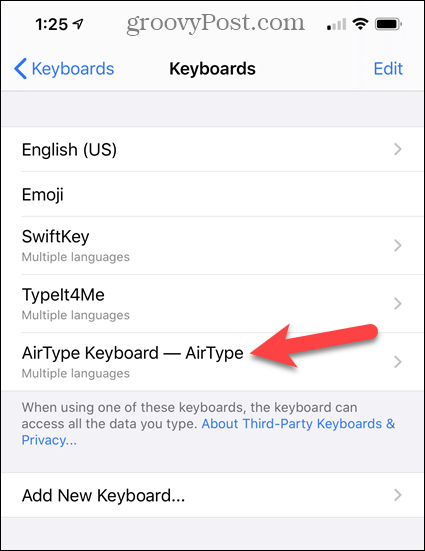 Klepněte na AirType Keyboard v seznamu iPhone Keyboards