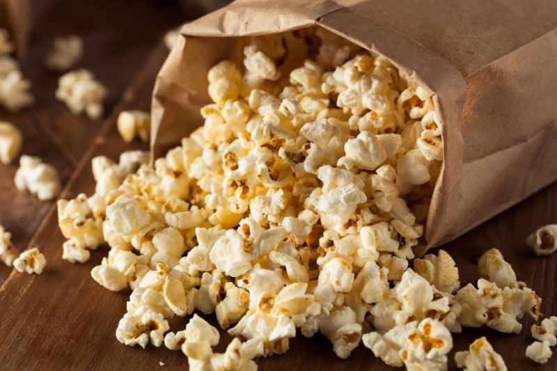 Jaké jsou výhody kukuřice? Je popcorn užitečný? Pijete šťávu z vařené kukuřice?