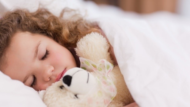 Kdy mají děti spát samy?