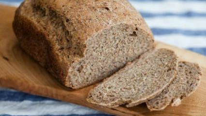 Oslabuje lupiny chléb? Kolik kalorií v celozrnném chlebu?