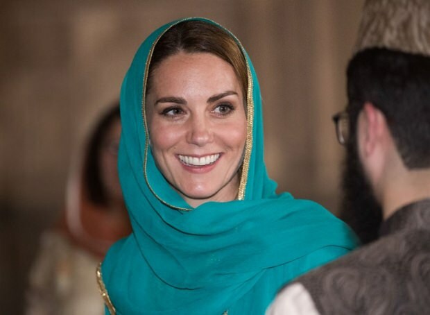 Návštěva mešity od Kate Middleton a Prince William!