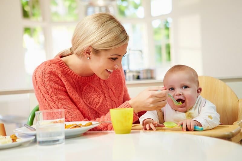 Šestiměsíční dětská snídaně