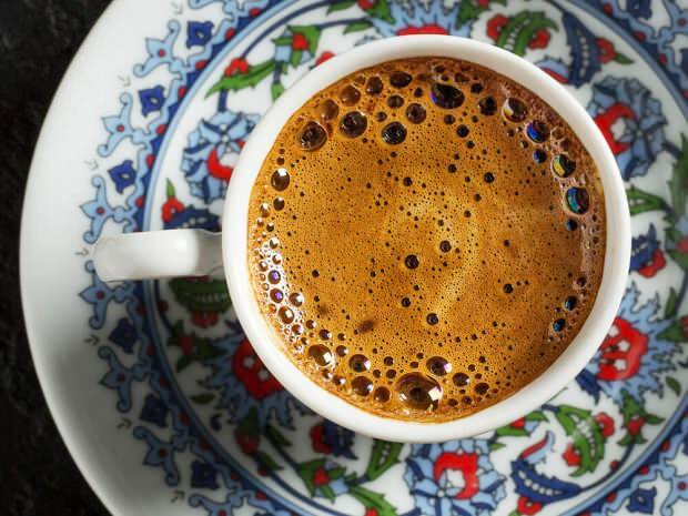 Oslabuje pití turecké kávy? Dieta ztratí 7 kilogramů za 7 dní