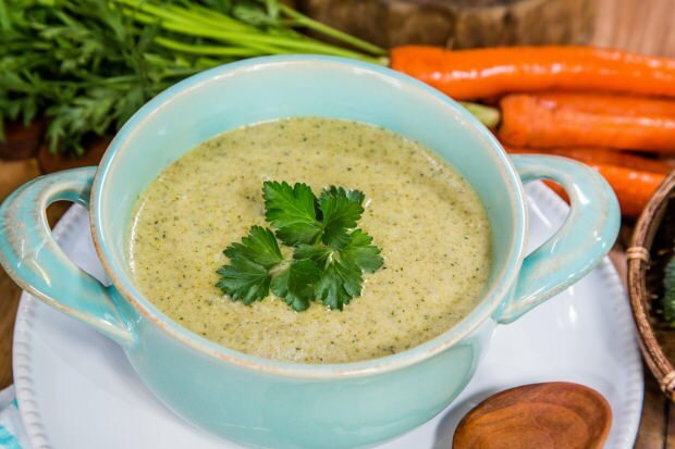 brokolice polévka recept