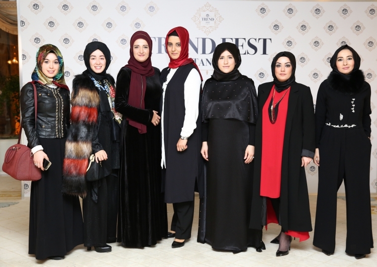 Dámské módní návrháři design pro ženy od Aleppo