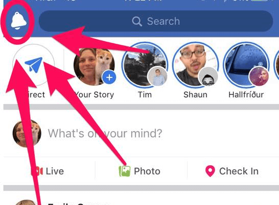 Zdá se, že Facebook přesunul ikonu Oznámení z dolní do horní části mobilní aplikace pro iOS.