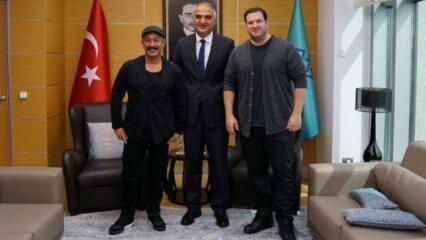 Setkání s ministrem kultury Ersoy Cem Yılmazem a Şahanem Gökbakarem