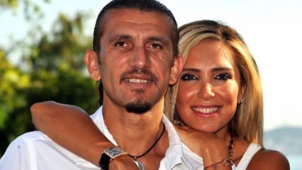 Narozeninové překvapení pro jeho manželku Rüştü Recberovou, která jí koronavirus z Işıl Recber