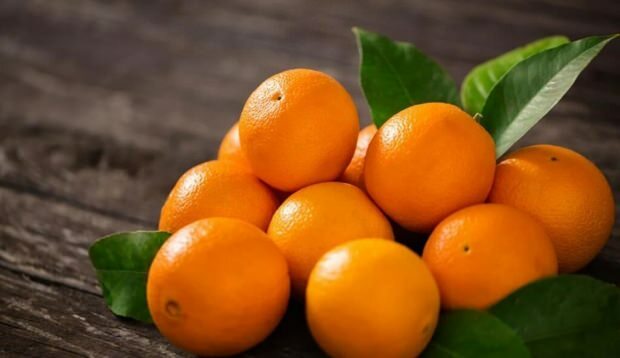 Jaké jsou výhody pomeranče? Pokud pijete sklenici pomerančové šťávy každý den ...