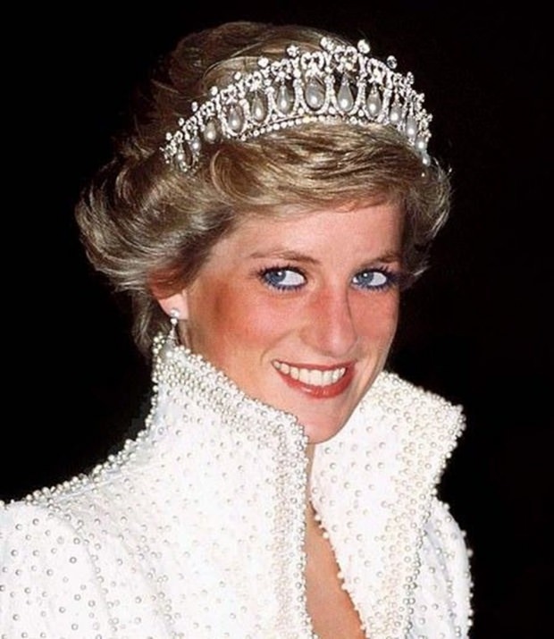 Kate Middletonová nosila korunu princezny Diany
