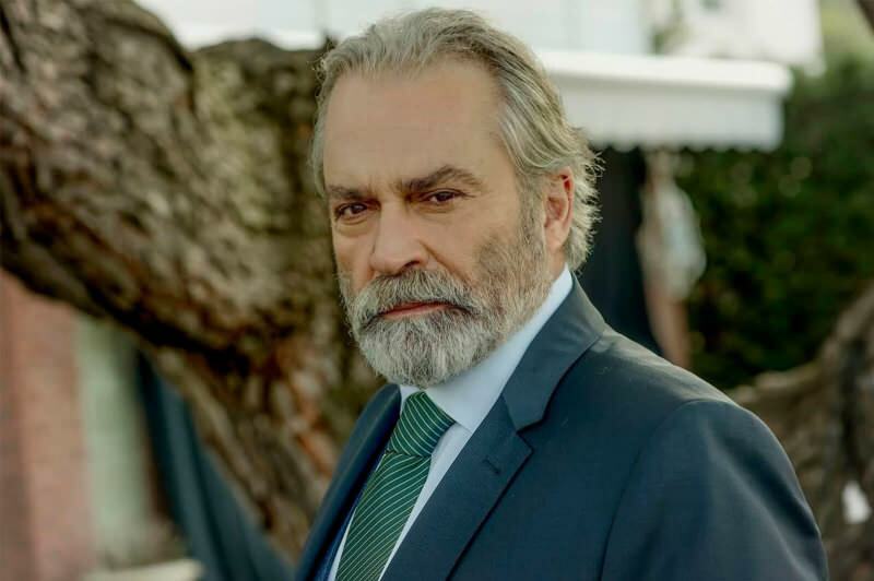 Haluk Bilginer se odehraje v seriálu