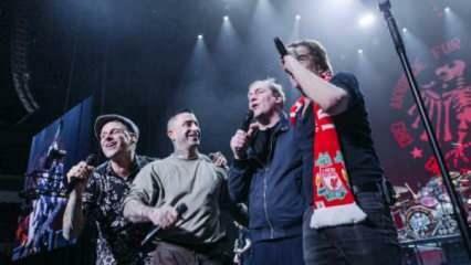 Německá rocková kapela Toten Hosen hrála za Turecko Více než 1 milion eur!