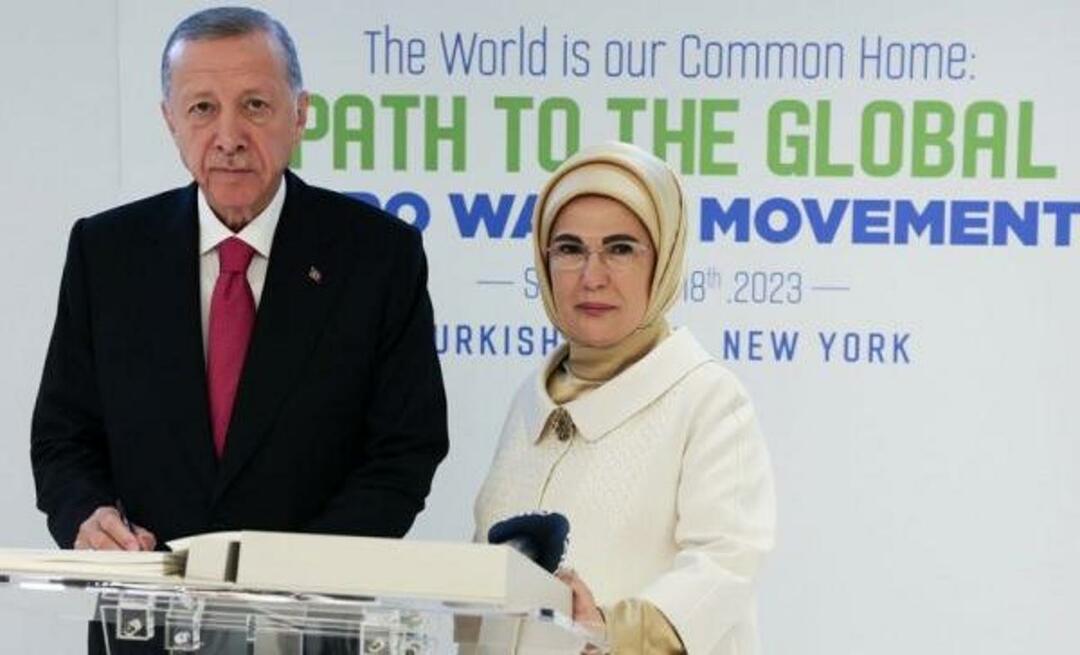Gesto prezidenta Erdoğana, který jako první podepsal „Deklaraci dobré vůle Zero Waste“, jeho manželce Emine Erdoğanové!