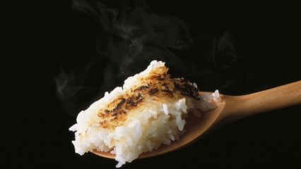 Co dělat, když se drží spodní část rýže? Zajímavá metoda, která voní spálenou rýží