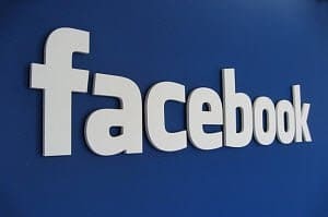 facebookový podvod s autorskými právy