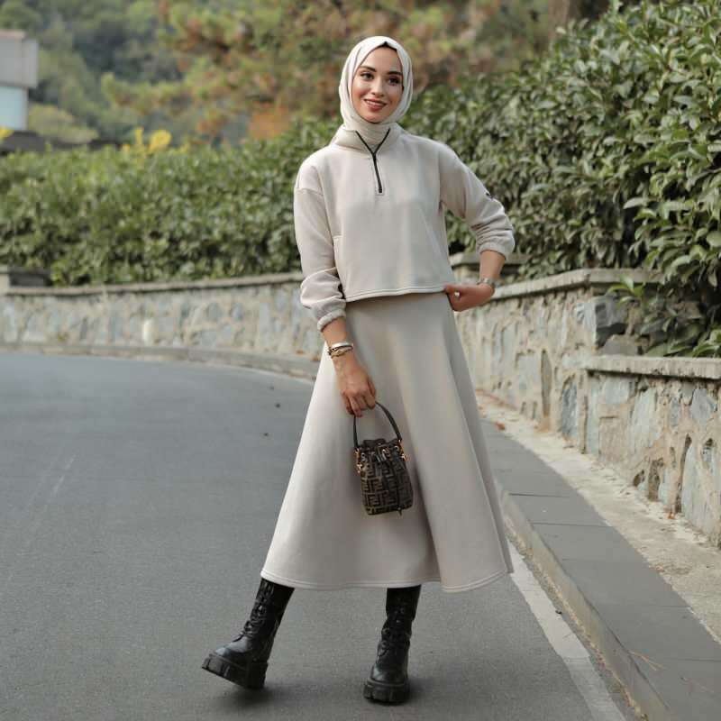 Nejkrásnější modely potápěčských sukní v hidžábovém oblečení 2021
