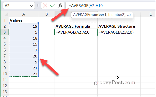 Vytvoření vzorce pomocí AVERAGE v Excelu
