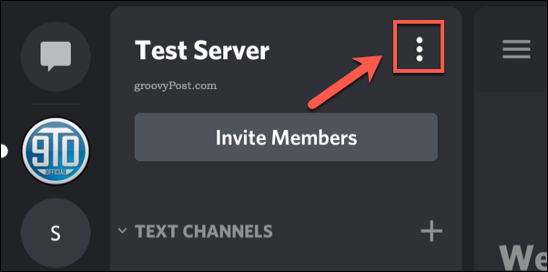 Ikona nabídky se třemi tečkami nastavení serveru Discord