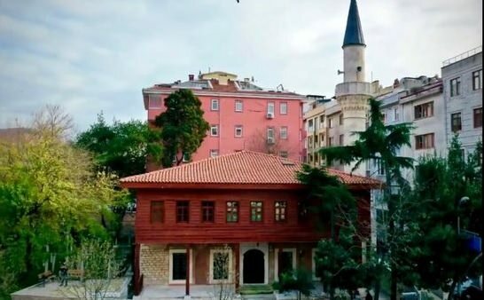 Kam a jak jít Mešita Şehit Süleyman Pasha? Příběh mešity Üsküdar Şehit Süleyman Pasha