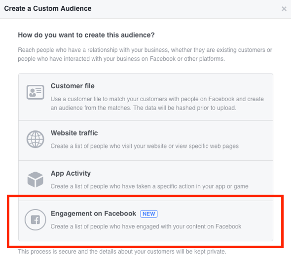 Jako typ vlastního publika, které chcete vytvořit, vyberte Engagement on Facebook.