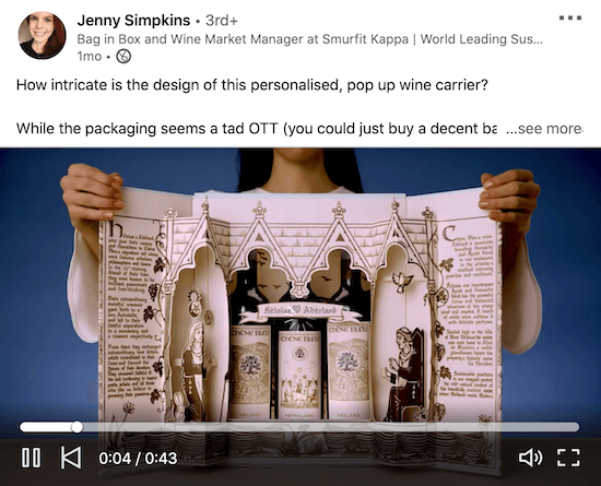 příklad propojeného videa od Jenny Simpkinsové, které ukazuje, jak využít zabudované podrobné balení balení vína k zapůsobení