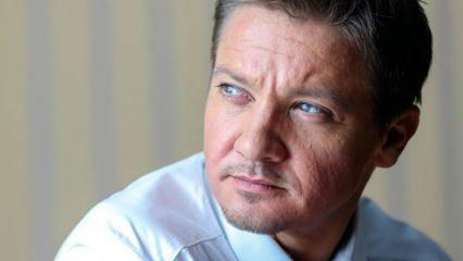 Bylo to pod pluhem! Jeremy Renner