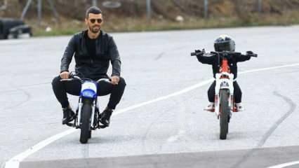 Kenan Sofuoğlu dostal svého 3letého syna na kolo sám! Přinášelo to srdce k ústům