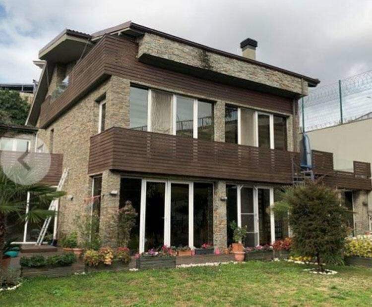 Çağla Şıkel prodává svou vilu o rozloze 800 metrů čtverečních za 11 milionů TL