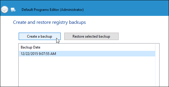 Získejte výchozí aplikace zpět rychle poté, co je aktualizace systému Windows 10 obnoví
