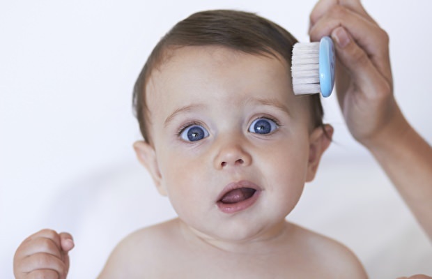 Jak by měla být péče o vlasy dítěte?