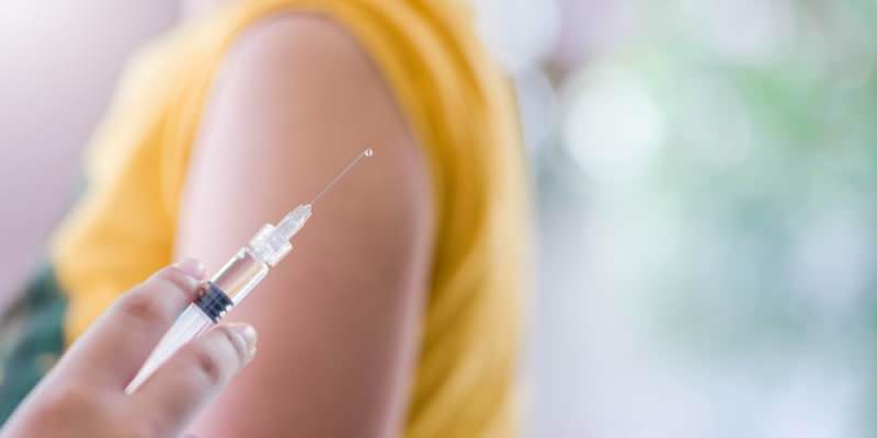 Přeruší očkování půst? Vysvětlení vakcíny Covid-19 od Diyanet