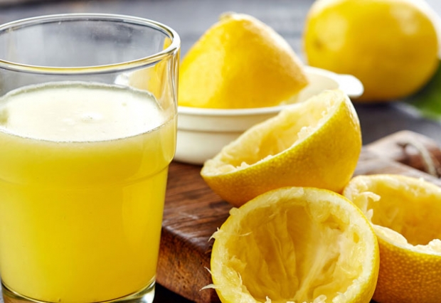 Spaluje citronová šťáva tuk?
