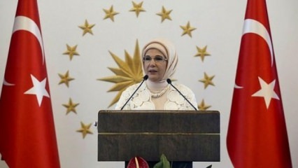 První dáma Erdoğan přivítala manželky velvyslanců